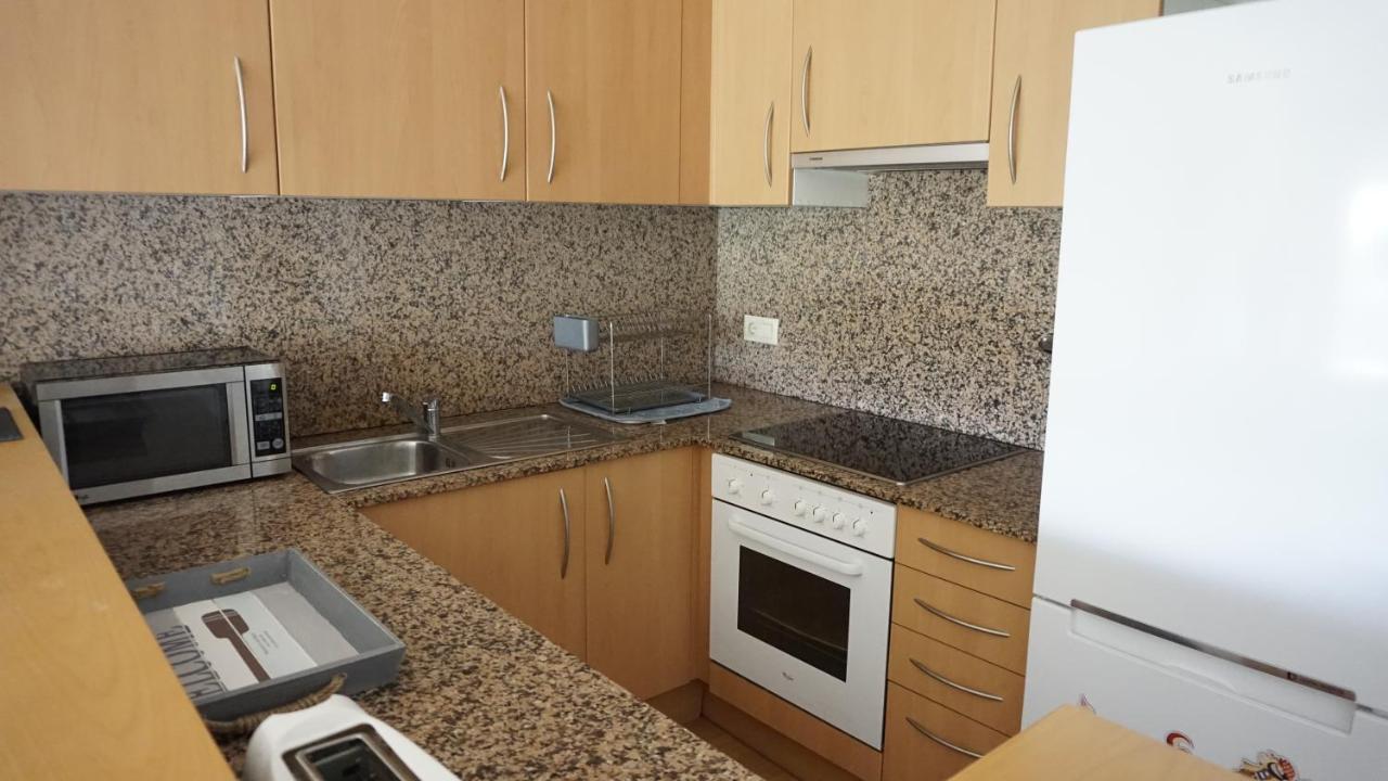 Encantador Apartamento Familiar 4 Px Con Terraza, Parking Y Wi-Fi En 兰卡 外观 照片